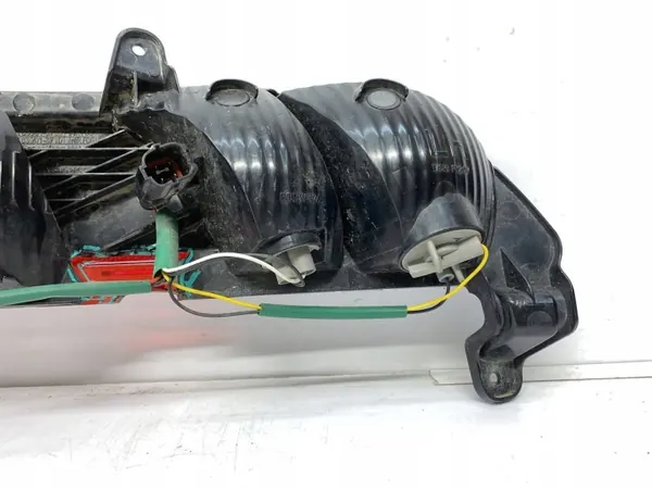 Feu de pare-chocs arrière gauche OEM 8390137101 - SsangYong image 6