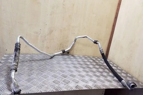 Ilmastointiputket SKODA OCTAVIA II 1K0820743CC image 2