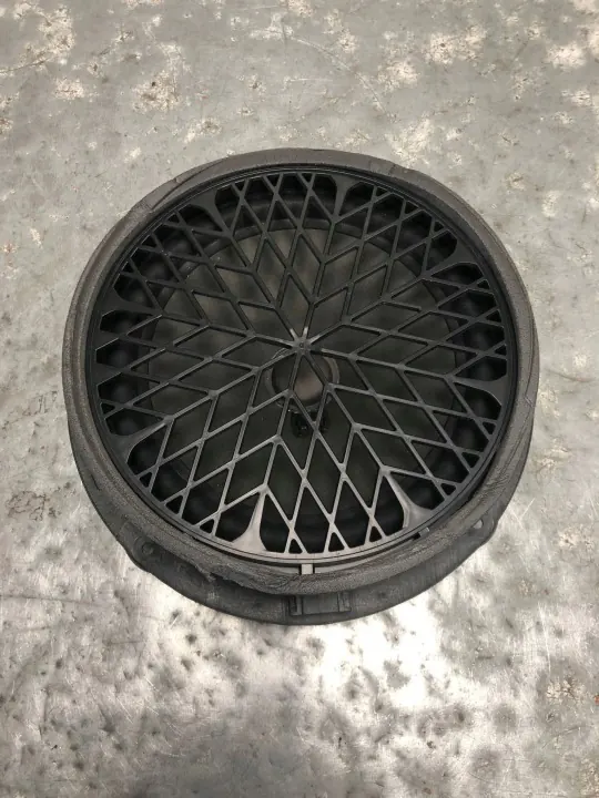 Käytetty etuoven kaiutin OEM 8R0035415C Audi Q5 image 2