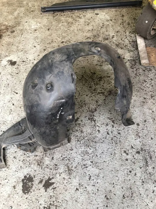 Eturengaslokero Skoda Octavia Mk3 (5E) 5E0809958C image 3