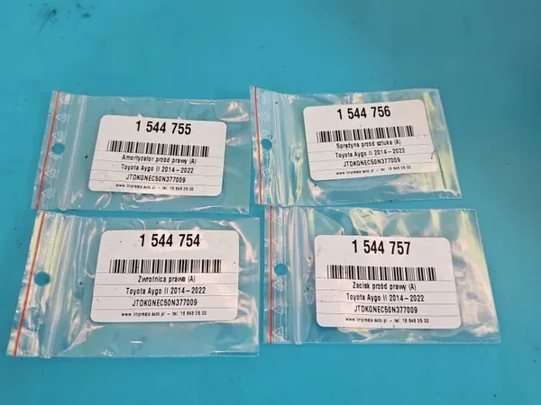Amortiguador Delantero Derecho OEM 48510-0H070 Toyota Aygo image 4