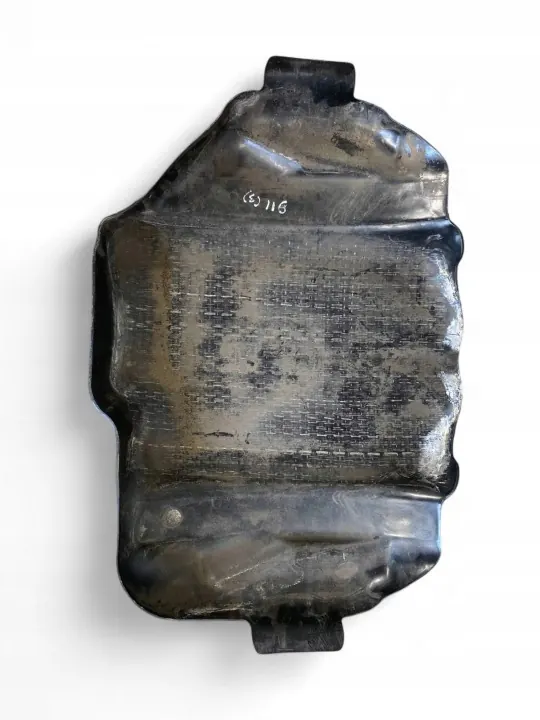 Cubierta inferior tanque Porsche 991 OEM 99120133101 image 5