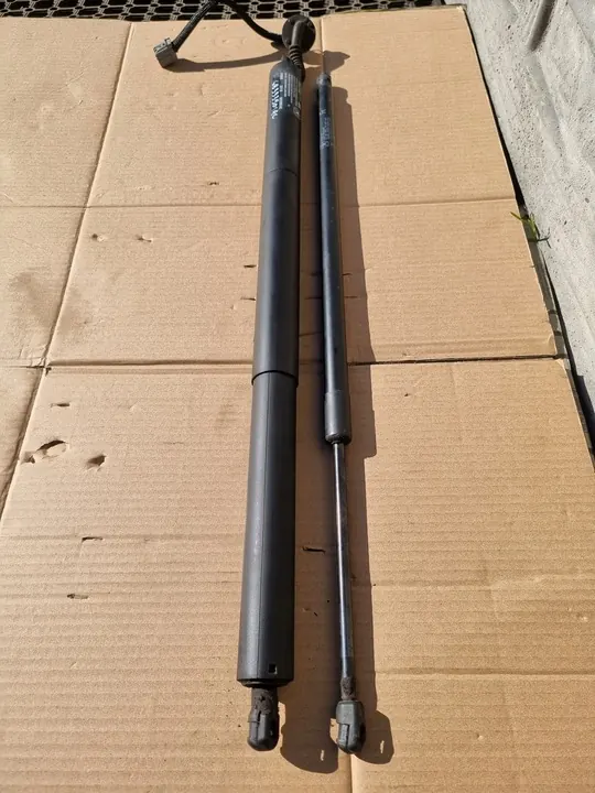 JEEP GRAND CHEROKEE WK2 Lyft Elektrisk Baklucka Aktuator image 2