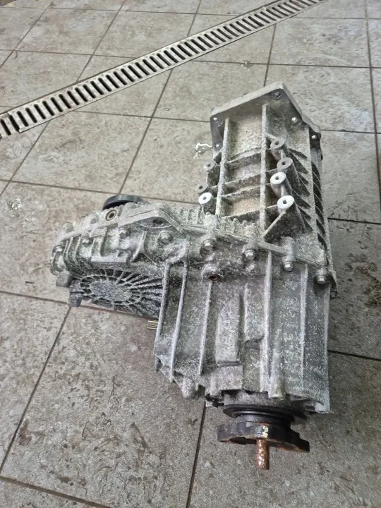 VW Touareg I versnellingsbakreductor OEM 0AD341012K image 8
