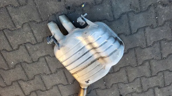 Mercedes E-Klasse W213 W238 2.0CDI Endschalldämpfer OEM A2134918500 image 2
