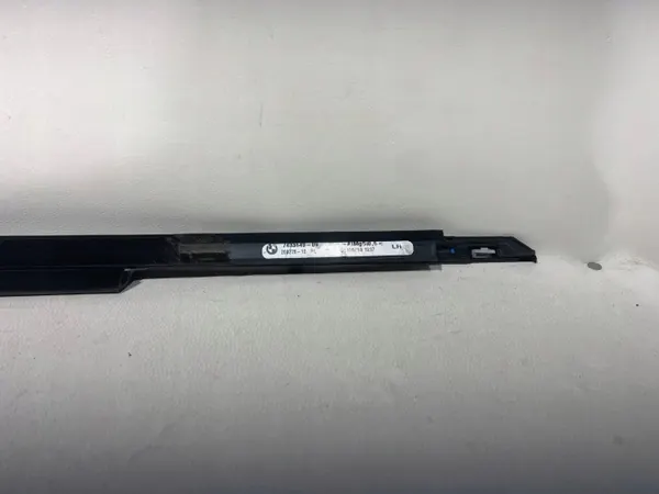 Lame racleuse avant gauche BMW 5 G30 G31 OEM 7433549 image 7