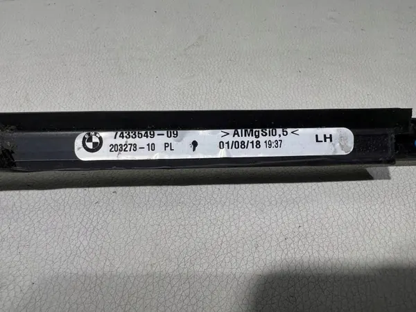 Lame racleuse avant gauche BMW 5 G30 G31 OEM 7433549 image 8