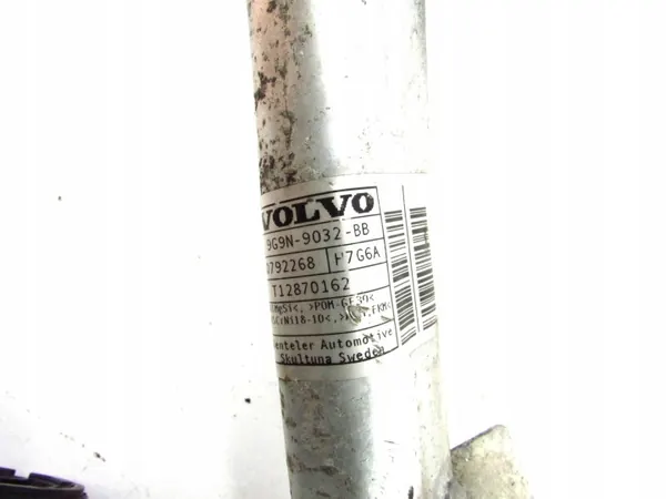 Volvo S60 bränsleintag OEM 9G9N9032BB 2010-2018 image 6
