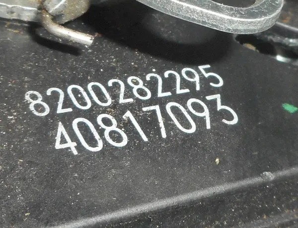 Bakdörrslås 3 Pin Trafic II Vivaro A image 4