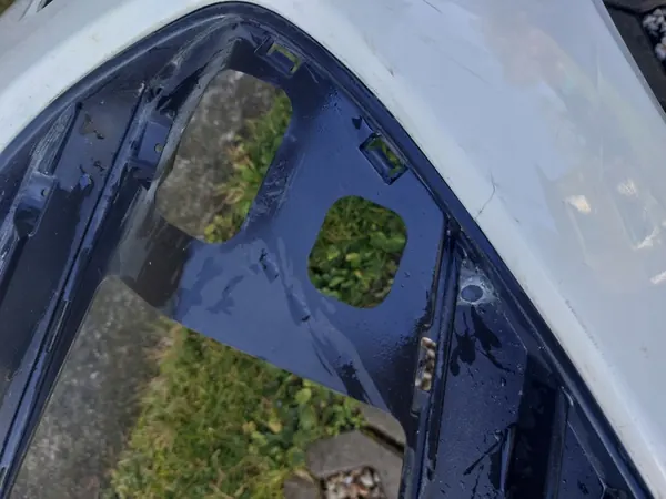 HYUNDAI I30 Grill 86351-A6000 image 7