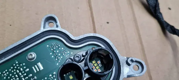 Módulo DRL Full LED Audi A5 S5 Direito Frontal OEM 8W6998474A image 5