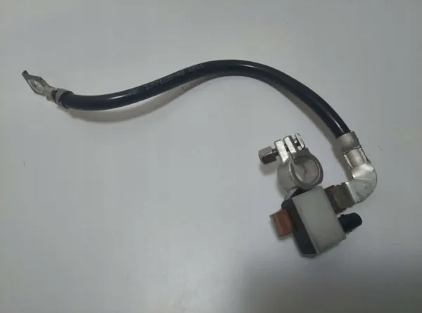 Sensor de gerenciamento de bateria Hella 6PK 010 562-911 image 3