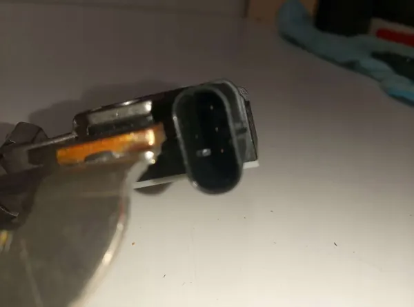 Sensor de gerenciamento de bateria Hella 6PK 010 562-911 image 6