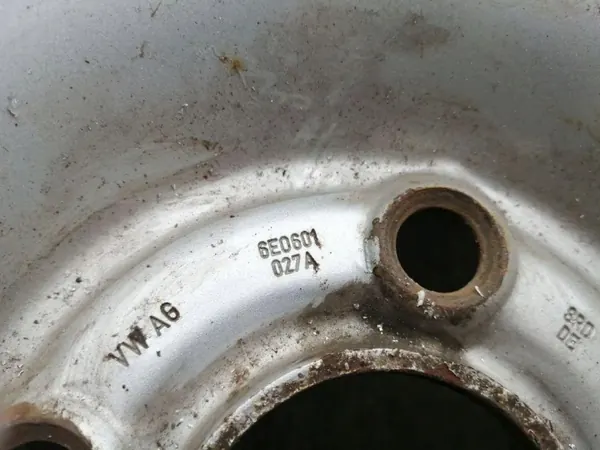OEM 6E0601027A Etu oikea jousituskiinnike VW Lupo image 4