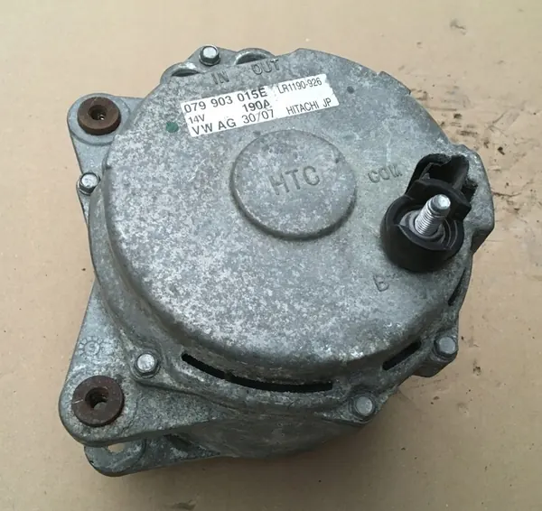 Vaihtovirtageneraattori Audi A8 D3 4.2 V8 image 2