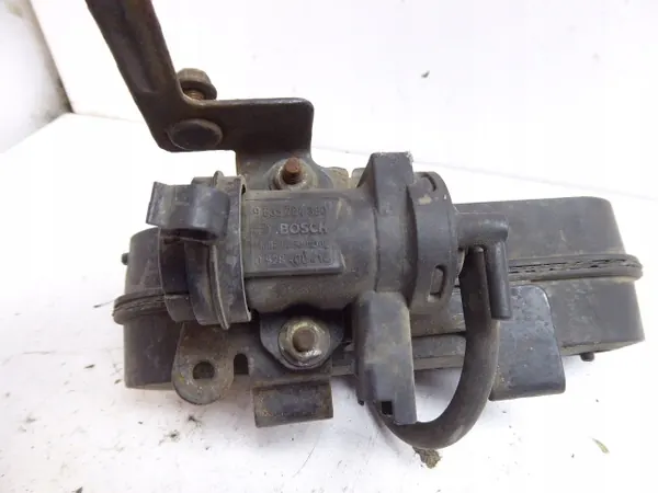 Soupape à vide OEM 9635704380 pour Partner Berlingo I image 4