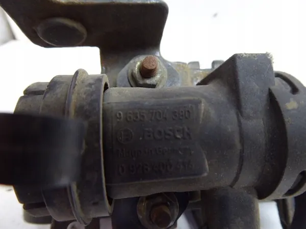 Soupape à vide OEM 9635704380 pour Partner Berlingo I image 5