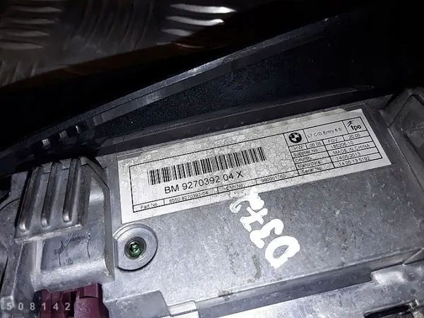 BMW 1-sarja F20 näyttöruutu OEM 9270392 image 3