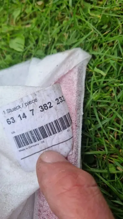 BMW 3 F30 GT F32 Takavasemman Puskureflektori 63147382233 image 2