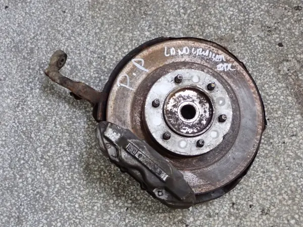OEM ZWROTNICA PIASTA PRAWY PRZÓD 4X4 TOYOTA LAND CRUISER J120 image 2