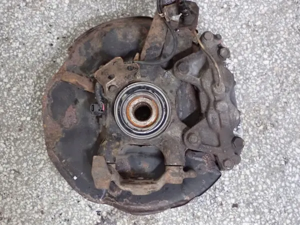 OEM ZWROTNICA PIASTA PRAWY PRZÓD 4X4 TOYOTA LAND CRUISER J120 image 5