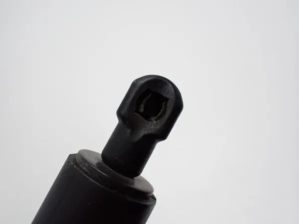 OEM 1500602-00-A Verin de coffre Tesla Model Y image 4