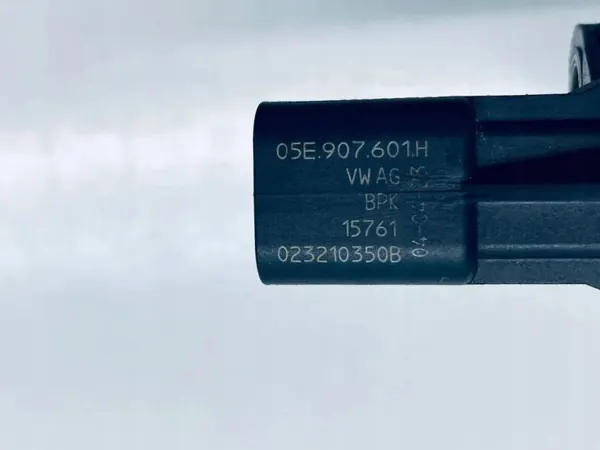 VW Kamaxelsensor OEM 05E907601H - Begagnad image 5