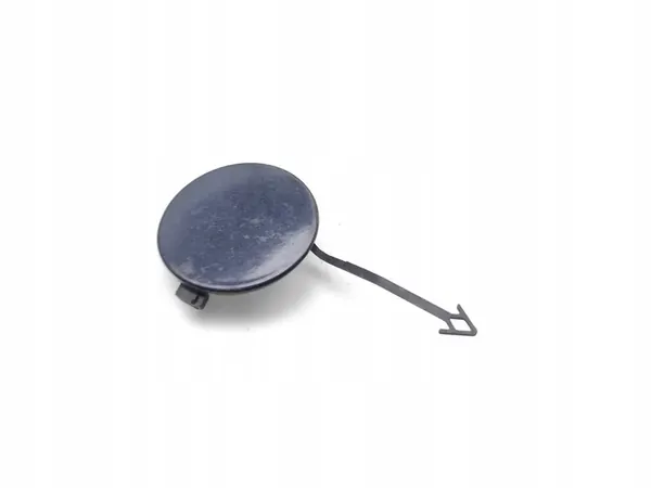 Cubierta del gancho de remolque delantero Audi A4 2013 Estate image 2