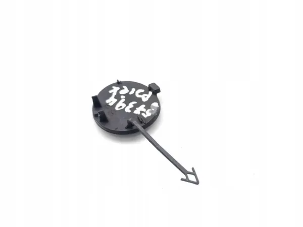 Cubierta del gancho de remolque delantero Audi A4 2013 Estate image 6