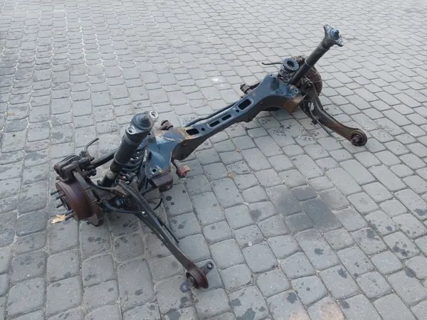 OEM Hinterachsträger für Hyundai i30/Kia Ceed image 3