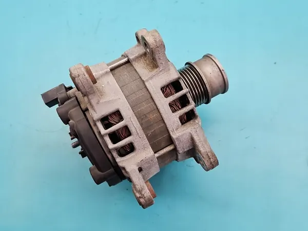 Vaihtovirtageneraattori VW Passat B8 1.4 TSI image 3