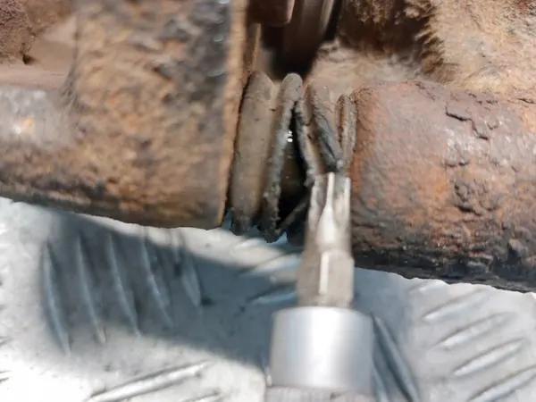 Discos, Pastilhas e Pinças de Travão Dianteiros Peugeot image 5