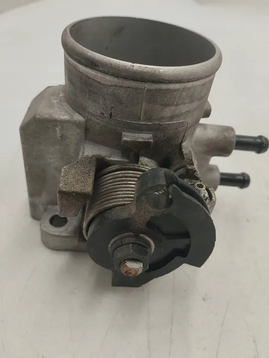 KIA Rio Drosselklappe 3510026860 image 3