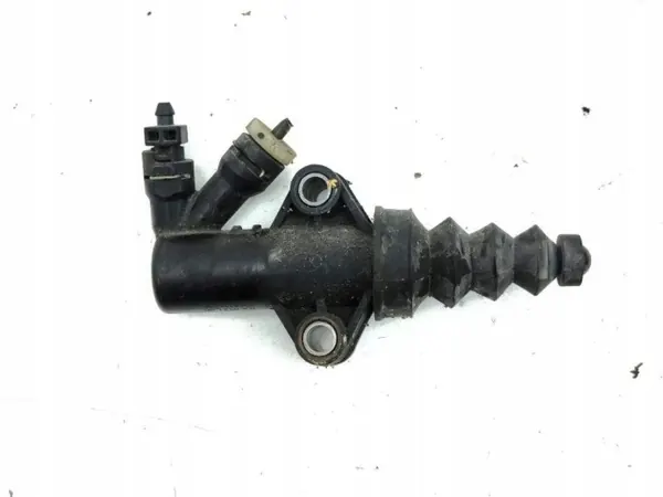 Kytkyn sylinteri OEM KE6041920B Mazda 6 Sedanille image 2