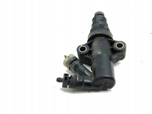 Kytkyn sylinteri OEM KE6041920B Mazda 6 Sedanille image 4