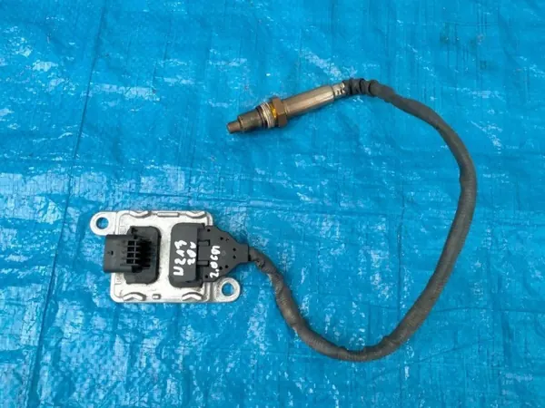Mercedes-Benz Lambda-anturi OEM A0009058011 image 2