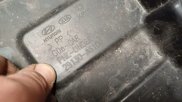 KIA CEED II 12- Vänster Underkörningsskydd 29130-A6100 image 2