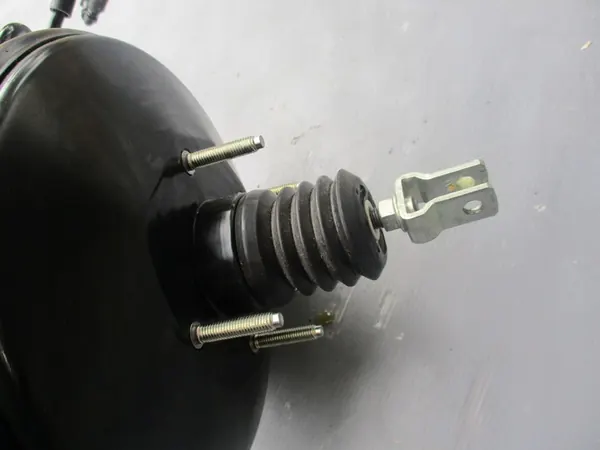 Bromsservo Pump AYGO II Peugeot 108 1.0 47200-0H080 image 3