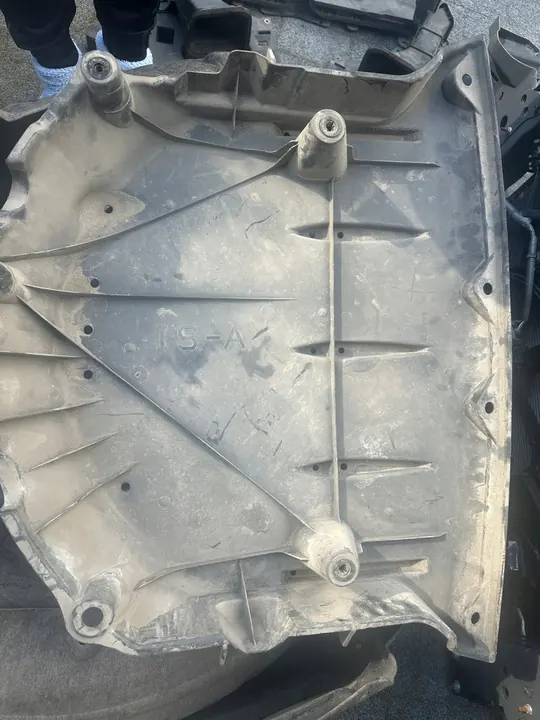 Renforcement de jambe de force inférieur Lexus IS III image 4