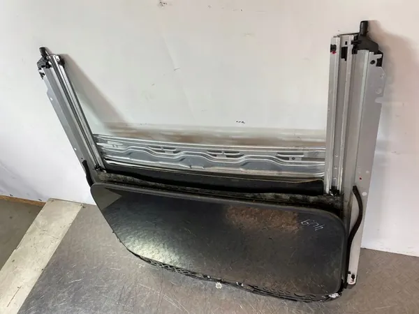 Toit ouvrant complet Honda CR-V 2025 OEM FOB51203 image 4