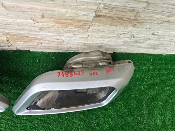 Punta de escape BMW X5 G05 OEM 7493625 7493626 image 3