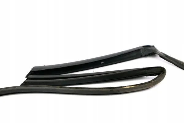 BMW 7174800 Joint Guide Vitre Arrière pour E88 image 3