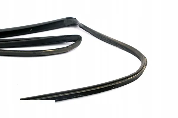 BMW 7174800 Joint Guide Vitre Arrière pour E88 image 4