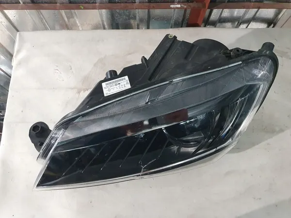 Skoda OE Vasemman etuvalon 3V1941015A image 6