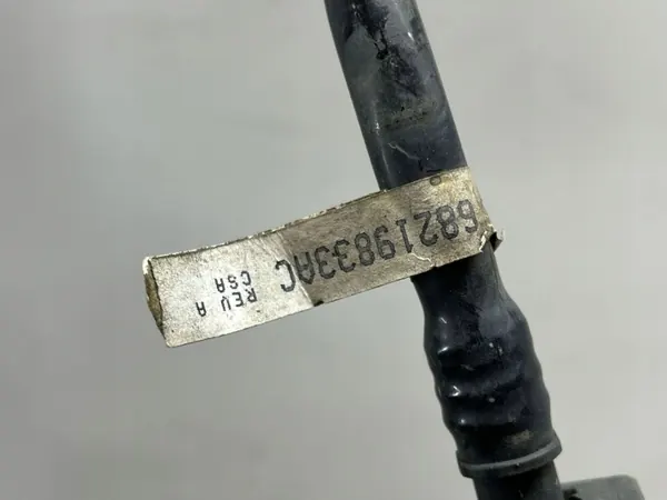 Kraftstoff-Einfüllstutzen Chrysler Pacifica OEM P68184265AD image 7