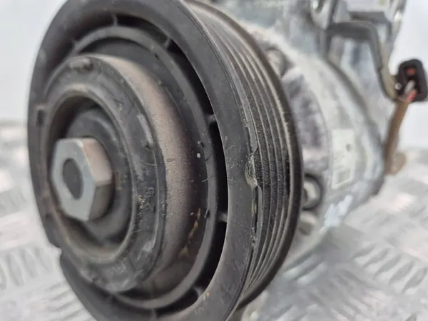 Compresor de aire acondicionado Mercedes CLA 220 W117 A0042300311 image 4