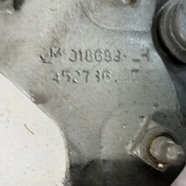 OEM 13311903 Paire de Charnières de Capot Opel Corsa E image 7