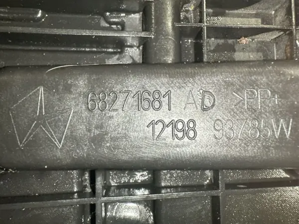 Base da bateria Chrysler Pacifica OEM 68271681A image 4