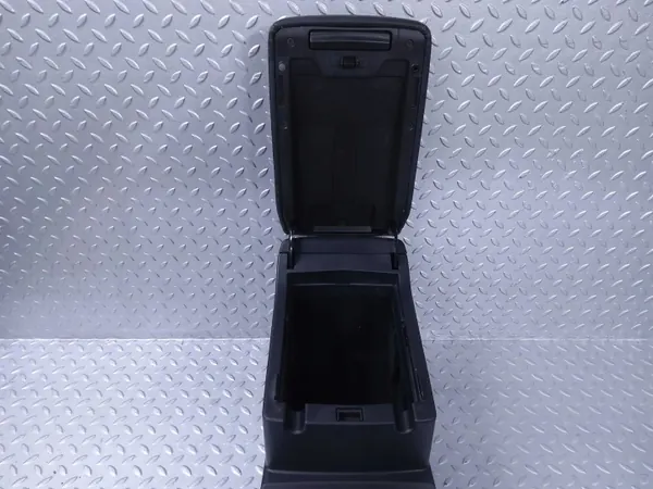 Subaru Outback BS konsoli käsinoja OEM 92136AL030 image 3