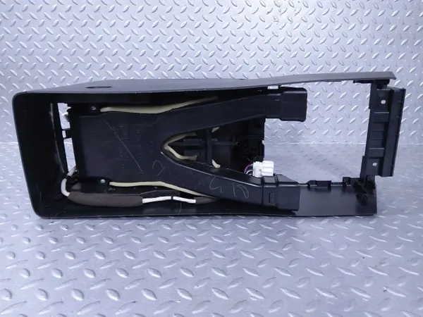 Subaru Outback BS konsoli käsinoja OEM 92136AL030 image 8